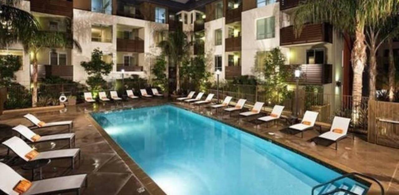 מלון לוס אנג'לס Urban Hollywood Blvd Dream Penthouse מראה חיצוני תמונה